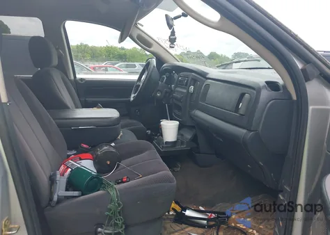 2003 Dodge Ram 1500 Slt/Laramie/St из США, поврежденный, VIN 1D7HU18D93S255877